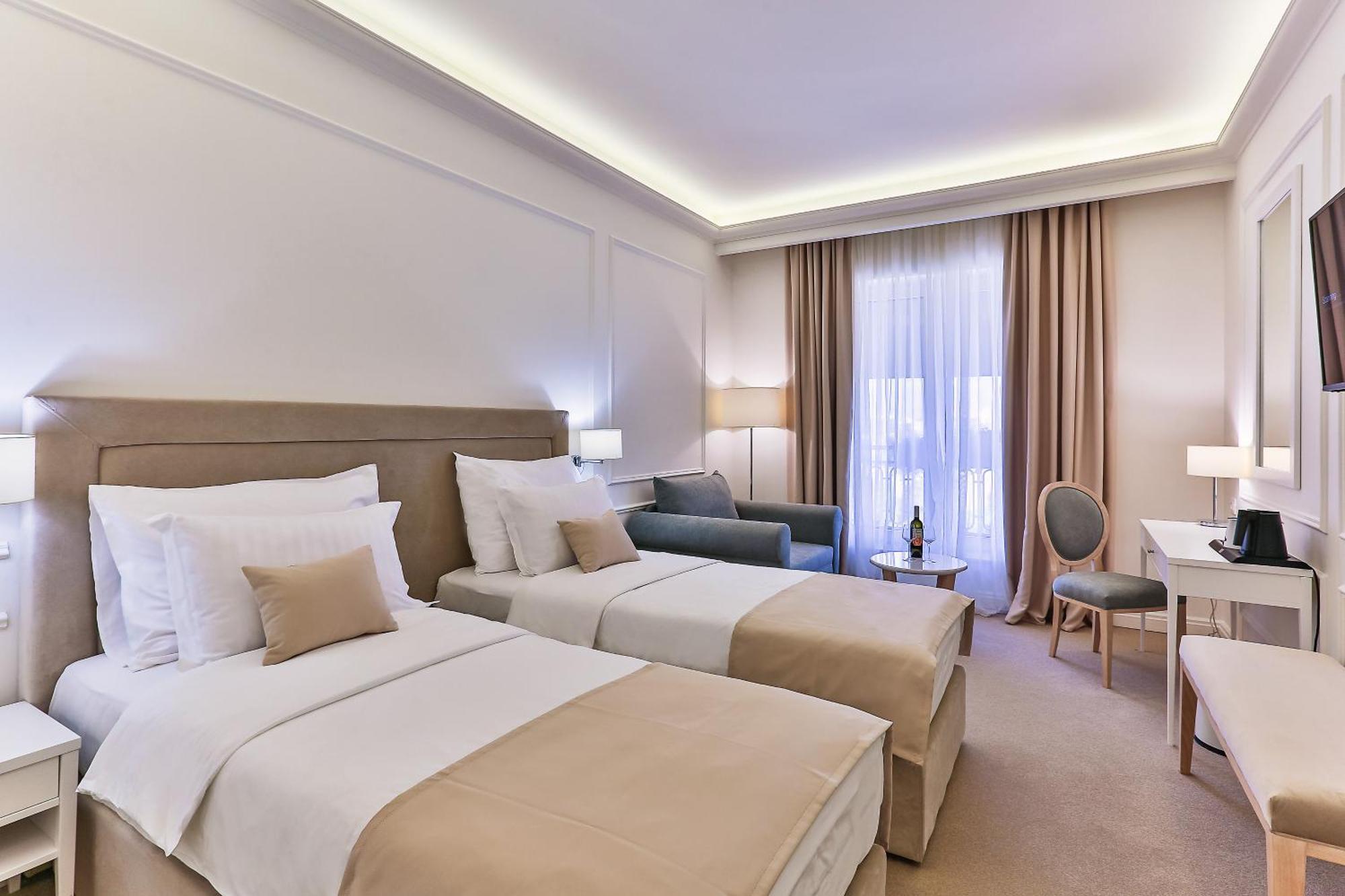 Hotel Eden Budva Exterior photo